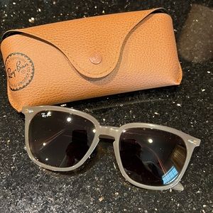 Ray ban sunglasses